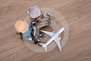 Old couple model and an airplane model