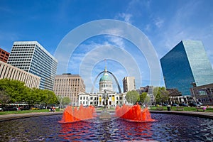 Old Courthouse downtown St. Louis.