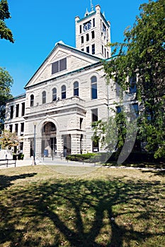 Old courthouse in Taylorville