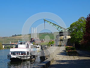 The old crane on the river Main