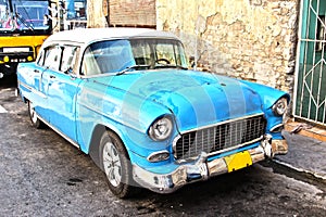 Old cuban car