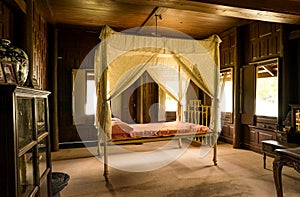 Old designed bed