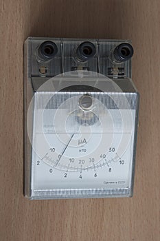 The old device is a milli-ampermeter