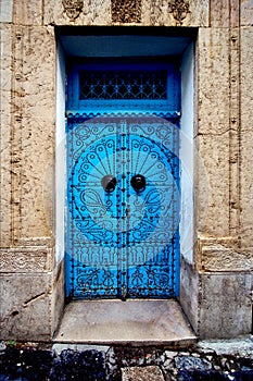 old door in the city of tunisi photo