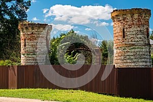 Old entrance gate to the estate