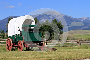 Old fashion chuck wagon.