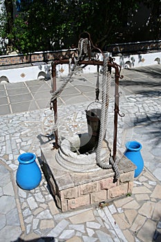 Old Fashioned Fountain