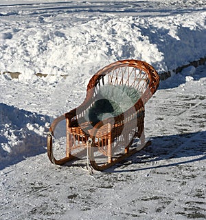 Old-fashioned sled