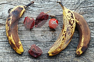 Old fruit and vegetables