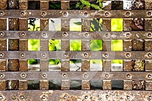 Old gate grid