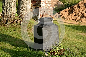 The old grave of the peasant Pavel Trunov at the Church of the Nativity of the Most Holy Theotokos in the village of Prechistom, Y