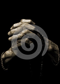 Old hands(pray)