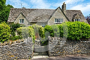 Old house in Burford, England