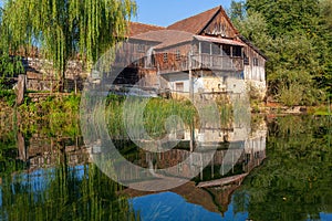 An old house on the Dobra River