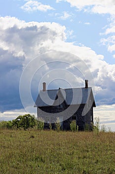 Old House On the Hill