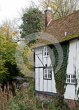 Old house overlooking the River Lea in the historic English village of Wheathampstead, near St Alban`s in Hertfordshire.