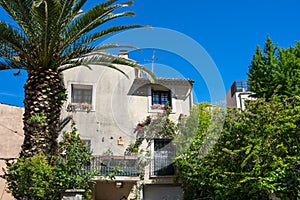 Old house in Pont-Saint-Esprit