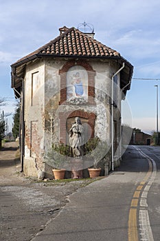 Old house on the San Colombano hill