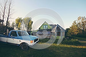 Old housee and car in GaspÃ©sie