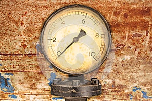Old industry display mano meter photo