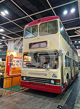 Old Kowloon Bus in Hong Kong