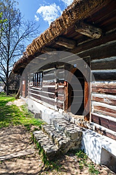 Old log hause