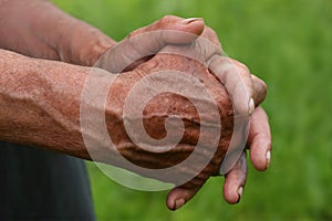 Old manÃÂ´s hands