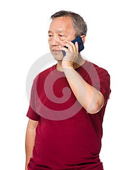 Old man talk to cellphone