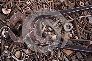 Old nail puller
