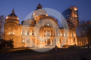 Old and new banks buildings