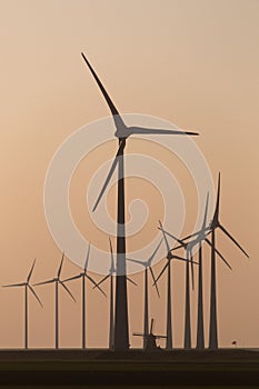 The Old and the New in wind turbine technology