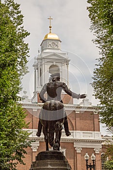 Old North Church and the midnight ride of Paul Revere