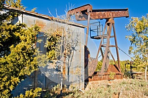 Old Oil Well-6468