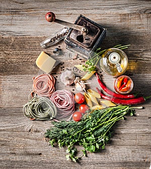 Old pepper mill and scattered pepper, topview