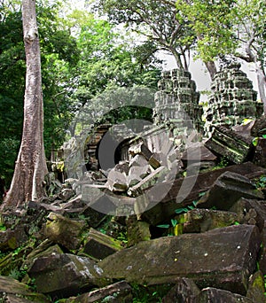 Old ruines of Angkor Wat