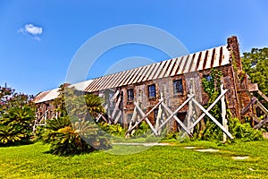 Old ruinous historic hut in an old South Carolina farm