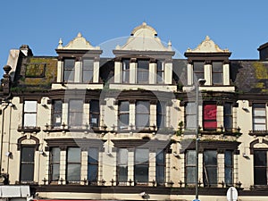 An old run down semi-derelict building