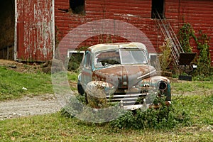 Old rusted Car & Barn