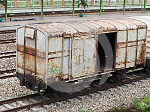 Old and rusty bogie trucks