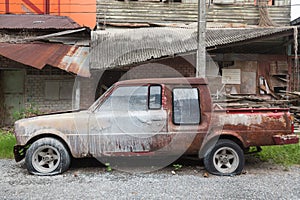 Old rusty car