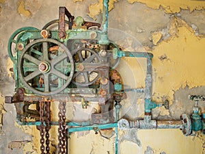 Old Rusty Mechanism