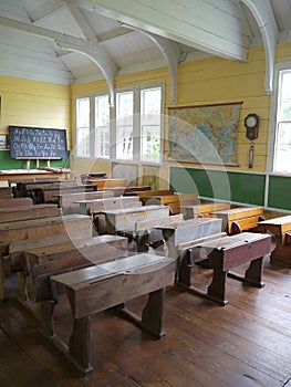 Old school: classroom with desks - v
