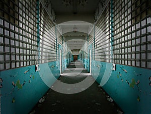 The old, shabby corridor