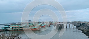old ship, old abandoned dock, old ship parking, abandoned ship, old abandoned ship, abandoned old ship.