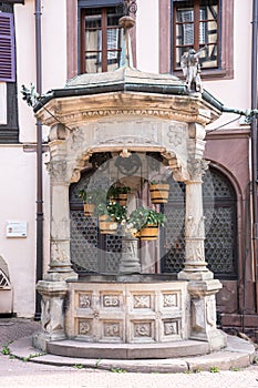 Old six-bucket well, Obernai, Alsace, France
