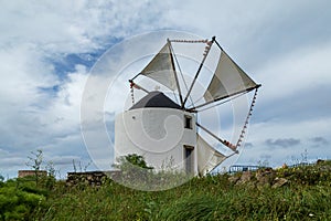 Old, sometimes restored as a tribute to their importance in the past, mills are located in many high places in Portugal.