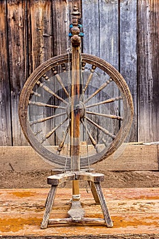 Old spinning wheel