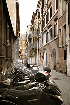 Old street in Rome, Italia