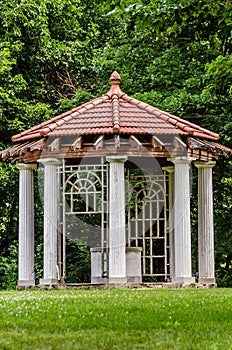 Really old structure Gazebo at the Longview Farm Mansion.