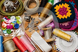Old thread spools and sewing accessories